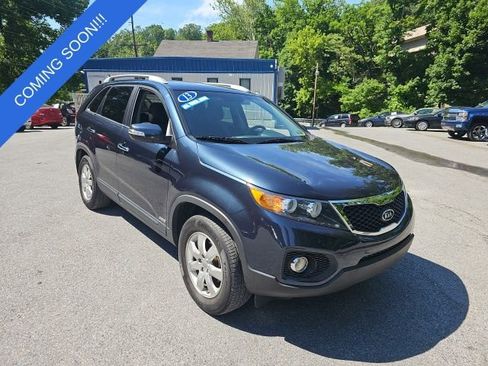 Used 2013 Kia Sorento LX w/ Convenience Pkg AWD/4WD image 1