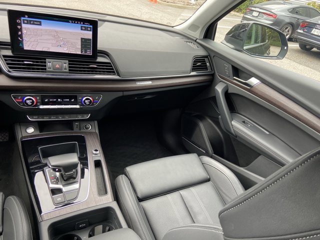 Used 2022 Audi Q5 2.0T Prestige AWD/4WD image 14