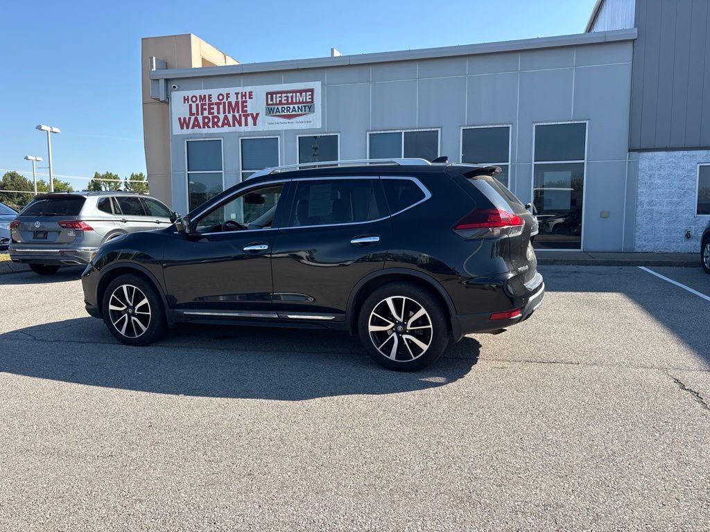 Certified 2020 Nissan Rogue SL FWD image 2