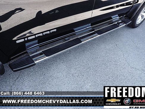 Used 2021 GMC Sierra 1500 SLT image 44