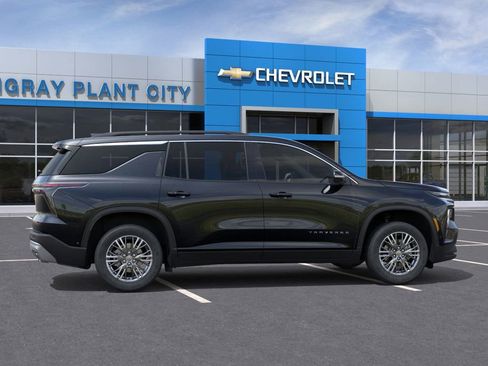 New 2025 Chevrolet Traverse LT w/ Enhanced Driving Package image 5