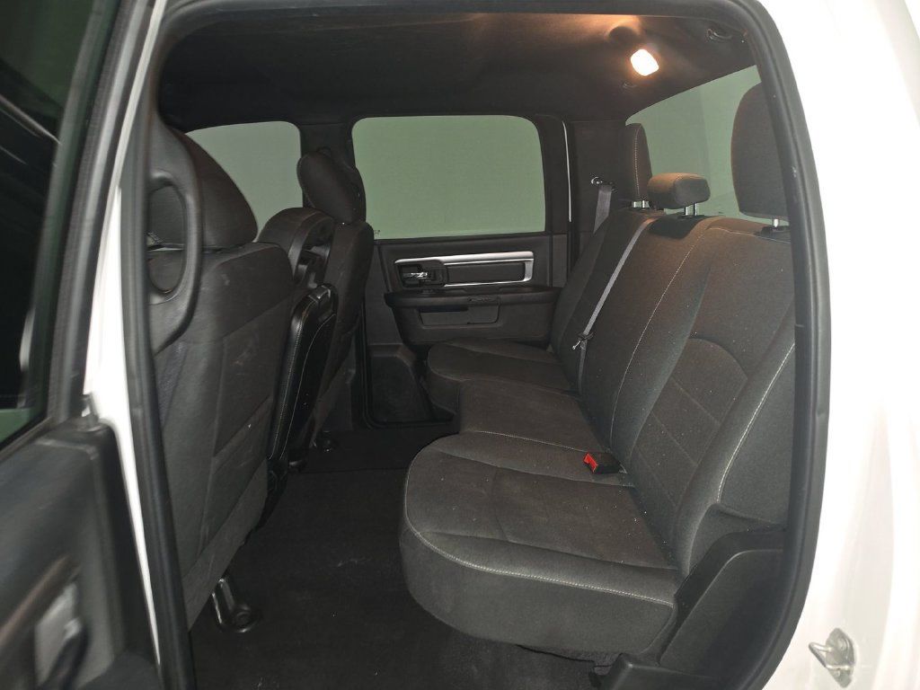 Used 2024 RAM 1500 Warlock RWD image 13