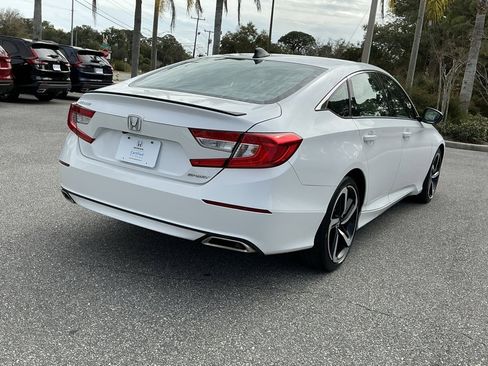 Used 2021 Honda Accord Sport image 11