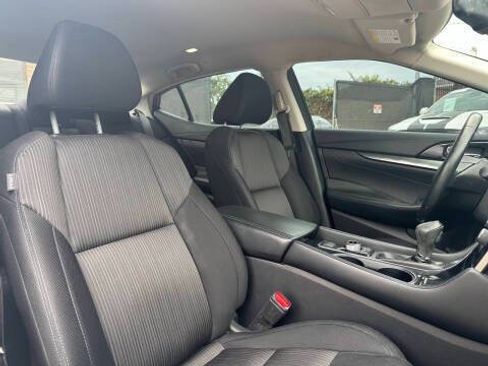 Used 2019 Nissan Maxima 3.5 S w/ Floor Mat Group FWD image 3