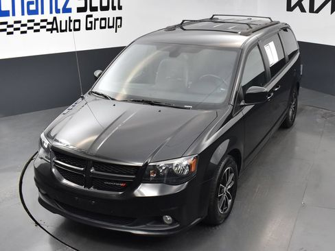Used 2019 Dodge Grand Caravan GT FWD image 9