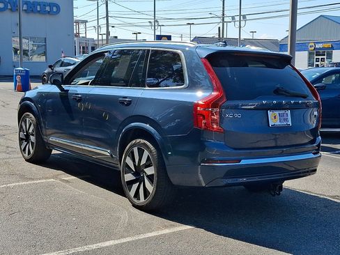 Used 2024 Volvo XC90 T8 Ultimate w/ Protection Package AWD/4WD image 3