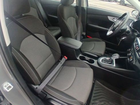 Certified 2024 Kia Forte LXS image 23