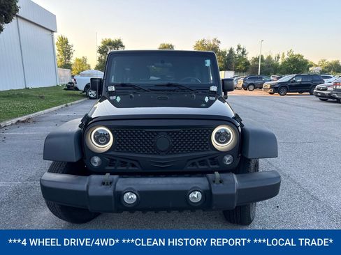 Used 2016 Jeep Wrangler Unlimited Sport w/ Max Tow Package AWD/4WD image 2