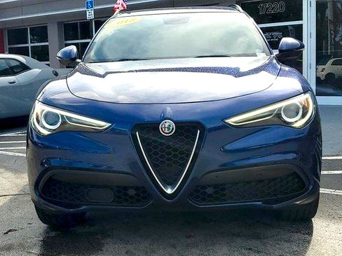 Used 2018 Alfa Romeo Stelvio Ti Sport AWD/4WD image 2