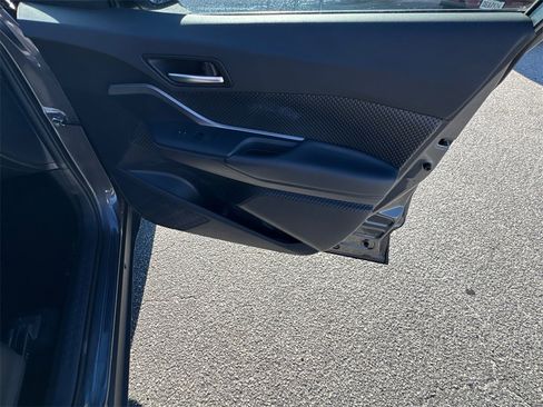 Certified 2021 Toyota C-HR LE image 14