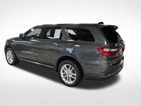 Used 2023 Dodge Durango GT image 3