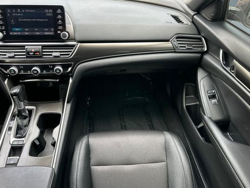 Used 2019 Honda Accord Sport image 30