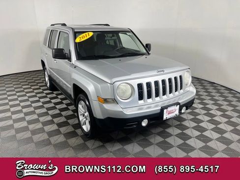 Used 2011 Jeep Patriot Latitude AWD/4WD image 1