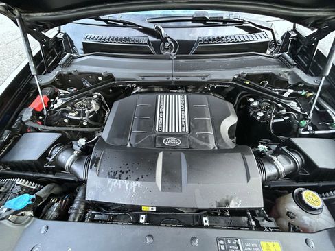 Used 2023 Land Rover Defender 110 V8 image 24