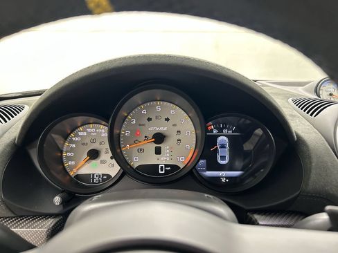 Certified 2025 Porsche 718 Cayman GT4 RS RWD image 13