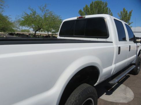 Used 2004 Ford F250 Lariat image 10