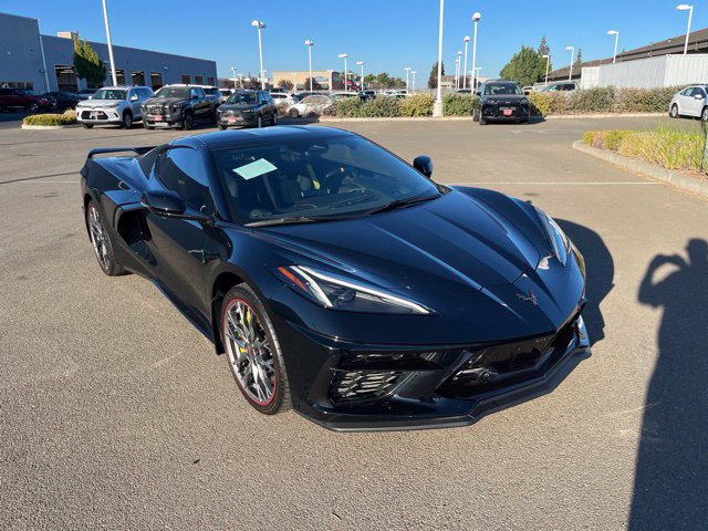 Used 2024 Chevrolet Corvette Stingray Premium Cpe w/ Z51 Performance Package RWD image 1