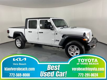 Used 2023 Jeep Gladiator Sport