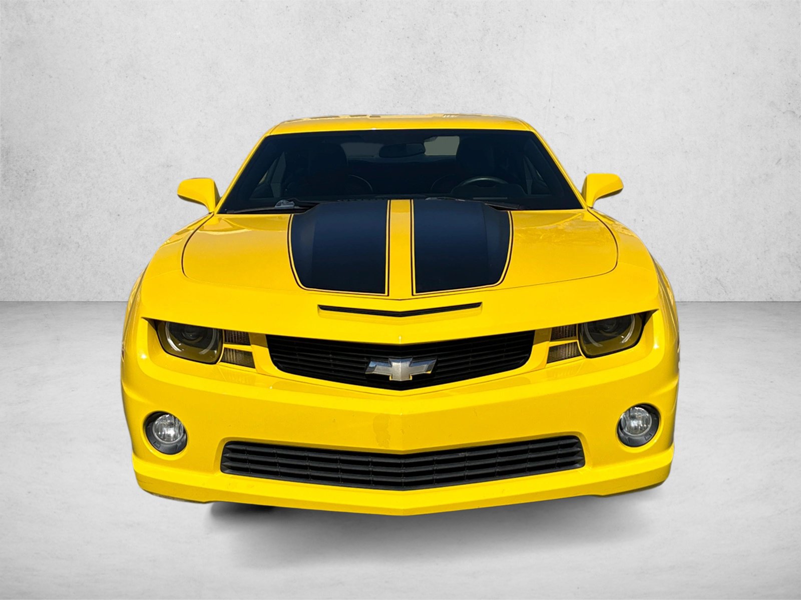 Used 2013 Chevrolet Camaro SS w/ RS Package RWD image 2