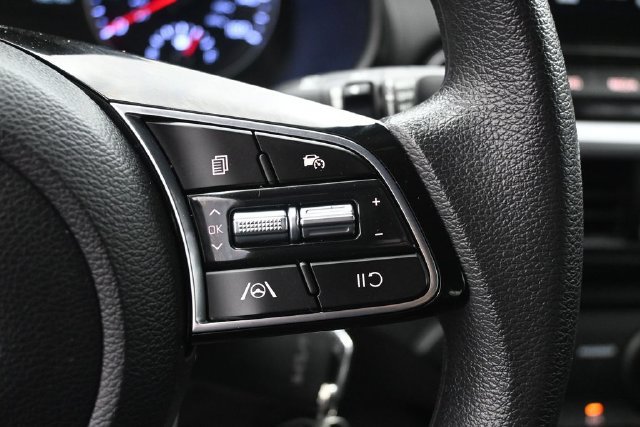 Used 2023 Kia Forte LXS FWD image 6