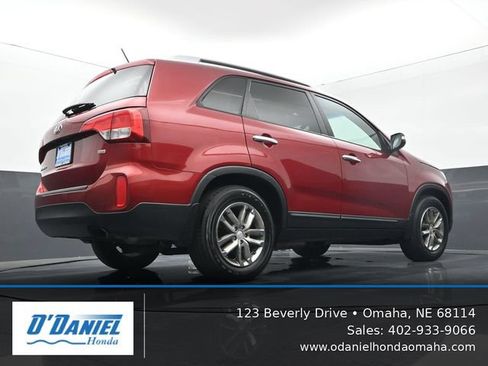 Used 2014 Kia Sorento LX FWD image 12