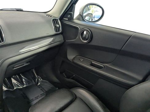 Used 2018 MINI Cooper Countryman image 7