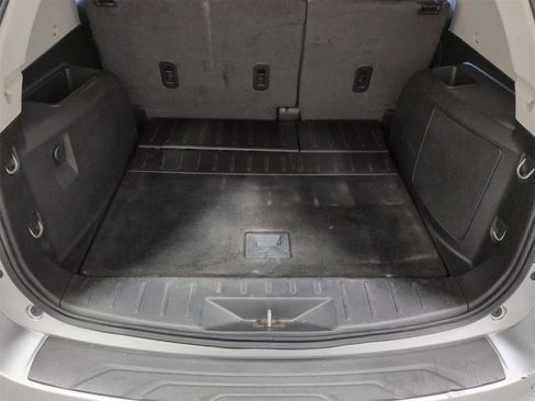 Used 2017 Chevrolet Equinox LT image 36