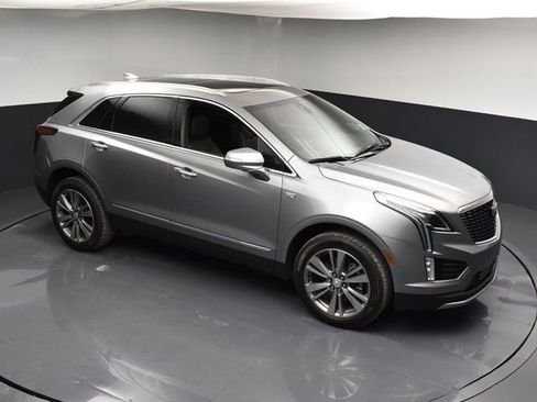 Used 2025 Cadillac XT5 Premium Luxury FWD image 39