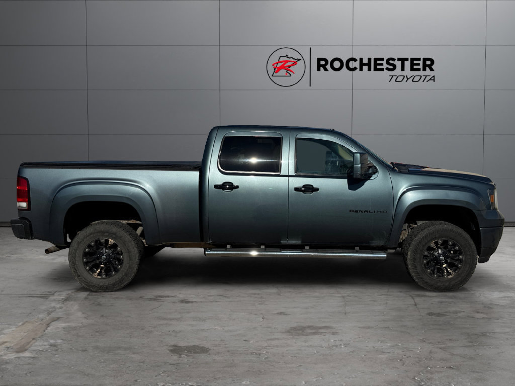 Used 2011 GMC Sierra 2500 Denali AWD/4WD image 6