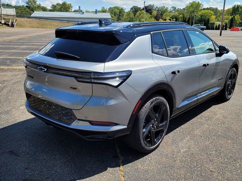 New 2025 Chevrolet Equinox EV RS w/ Convenience Package II image 12