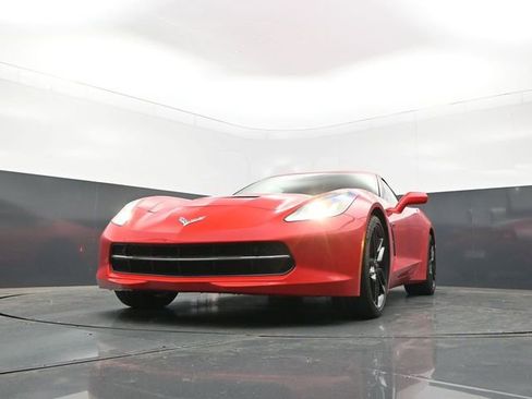 Used 2019 Chevrolet Corvette Stingray Coupe w/ 2LT Preferred Equipment Group RWD image 25