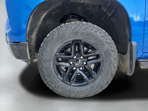 Used 2023 Chevrolet Silverado 1500 LT Trail Boss w/ Protection Package image 17