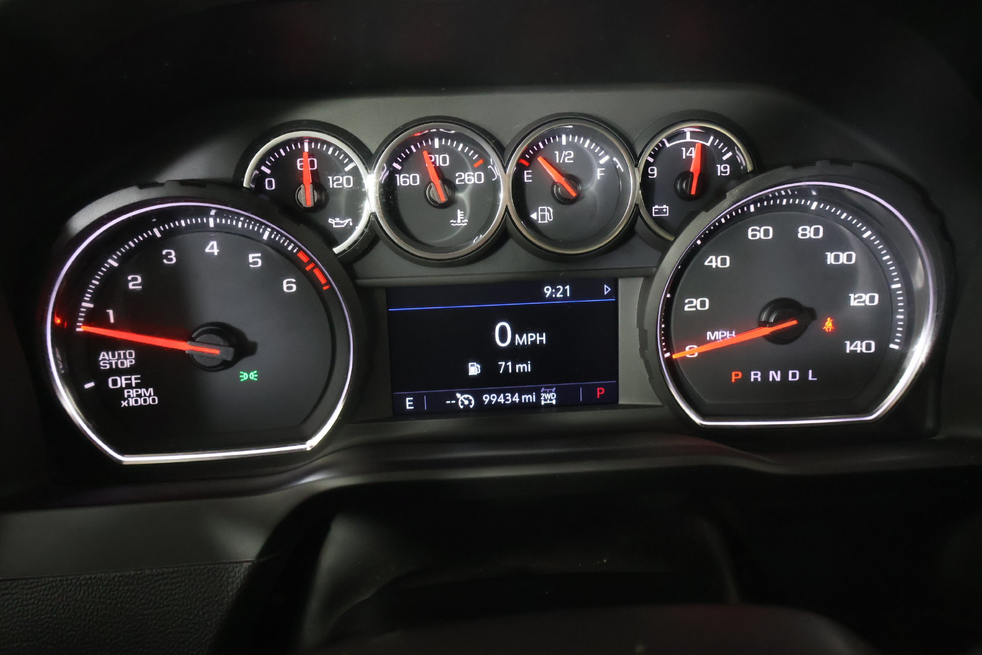 Used 2022 Chevrolet Silverado 1500 RST AWD/4WD image 4