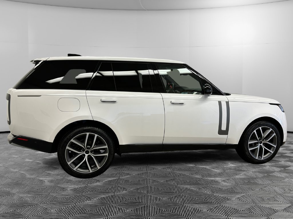 New 2026 Land Rover Range Rover SE AWD/4WD image 6