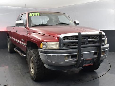 Used 1997 Dodge Ram 2500 Truck 4x4 Club Cab image 4
