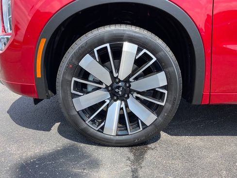 New 2026 Mitsubishi Outlander SEL AWD/4WD image 10