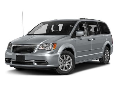 Used 2016 Chrysler Town & Country Touring w/ Driver Convenience Group