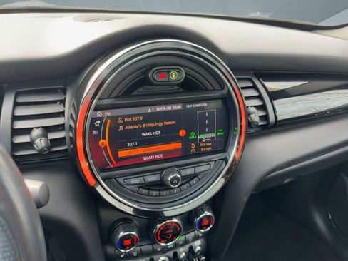 Used 2020 MINI Cooper S image 24