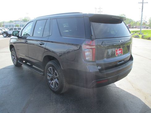Used 2023 Chevrolet Tahoe Z71 w/ Z71 Off-Road Package AWD/4WD image 9