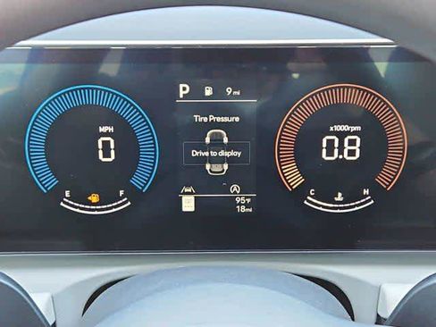 New 2026 Hyundai Tucson SE image 30