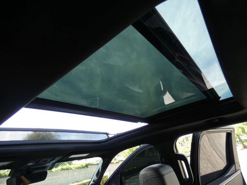 Used 2025 Toyota Tundra Limited image 48