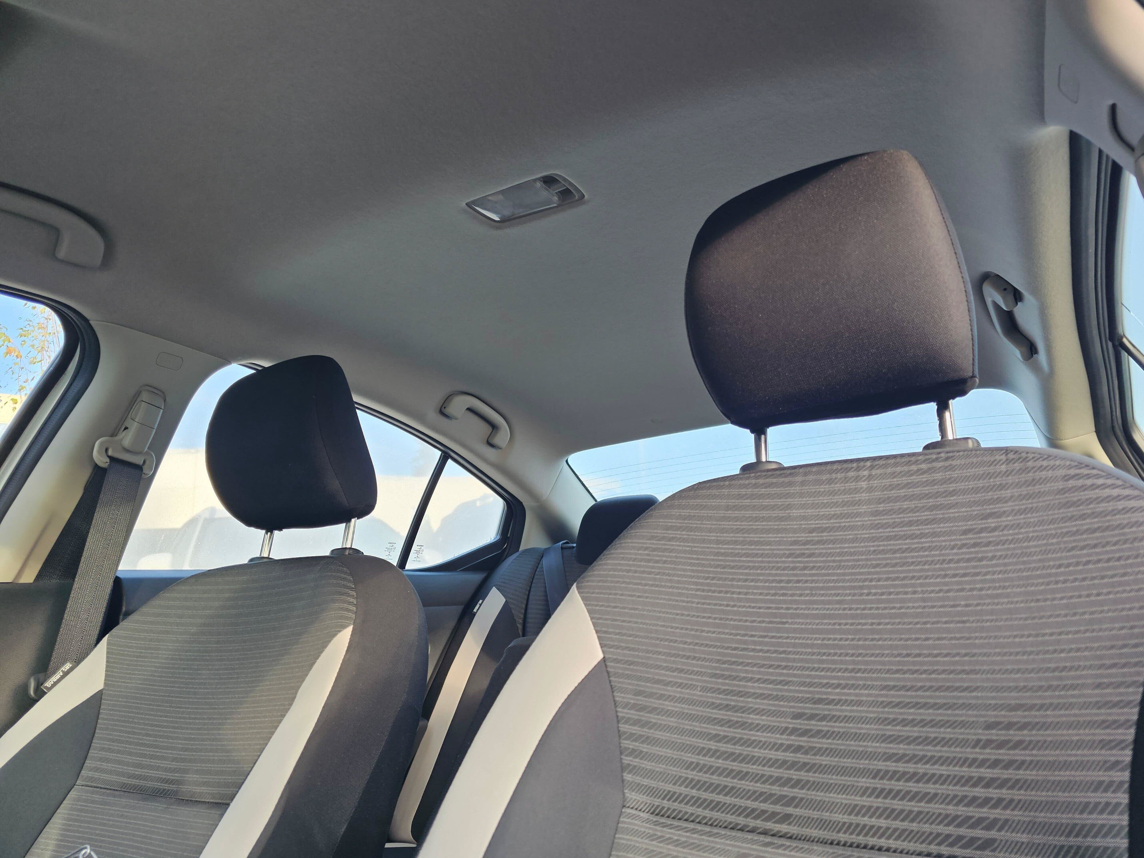 Used 2020 Nissan Versa SV FWD image 24