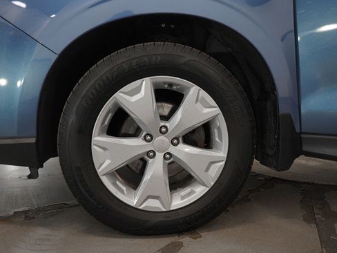 Used 2015 Subaru Forester 2.5i Limited image 31