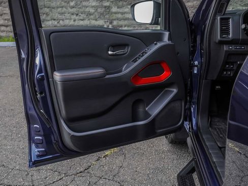 Used 2022 Nissan Frontier PRO-4X w/ Off-Road Protection Package image 21