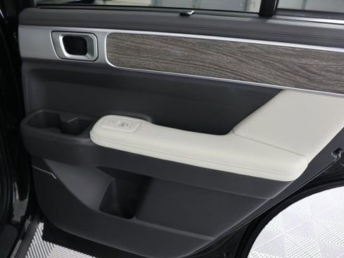 Used 2024 Hyundai Santa Fe Limited image 30