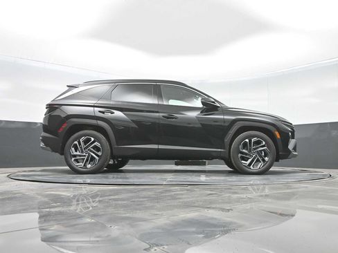 New 2026 Hyundai Tucson Limited image 37