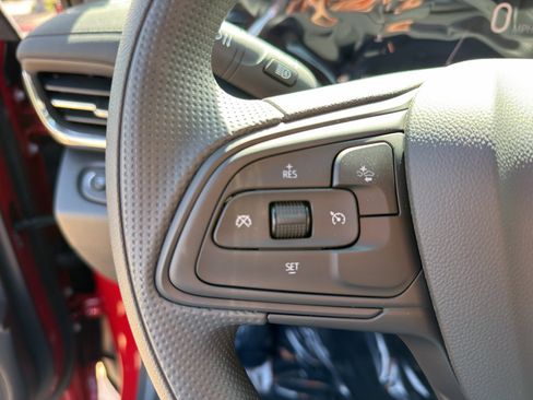 New 2026 Buick Envista Preferred FWD image 17