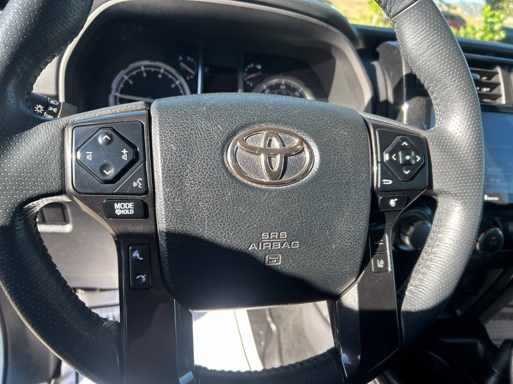 Used 2021 Toyota 4Runner TRD Off-Road Premium AWD/4WD image 25