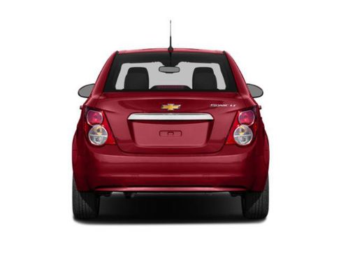 Used 2015 Chevrolet Sonic LT FWD image 8