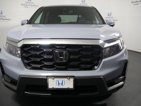 Used 2023 Honda Passport EX-L image 2